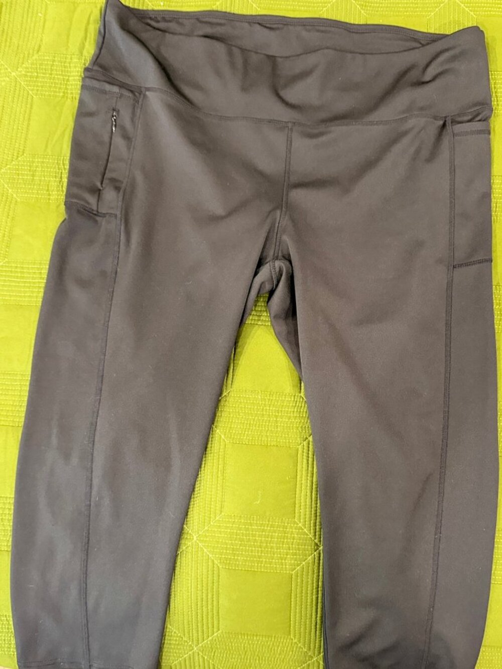 Adrienne Vittadini Capris 2X